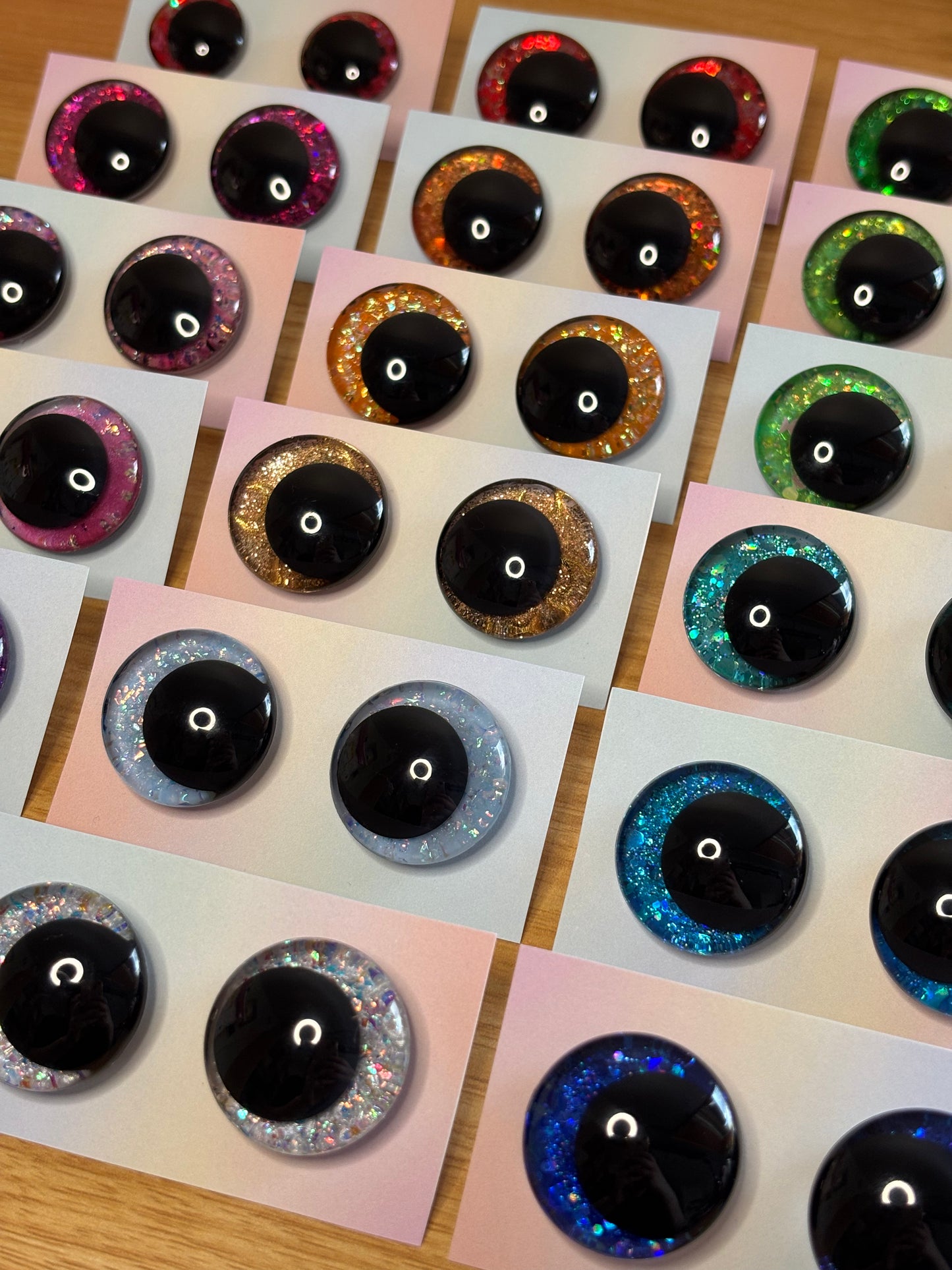 Yeux de sécurité personnalisés - peints à la main